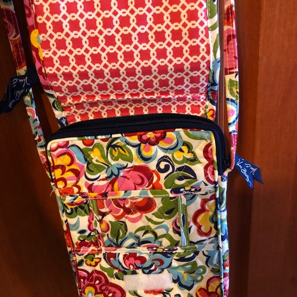 Vera Bradley Bag Bright Floral Print - Picture 6 of 9